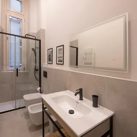 227 - Largo Zecca Luxury - Nel Cuore Del Centro Di * Genova