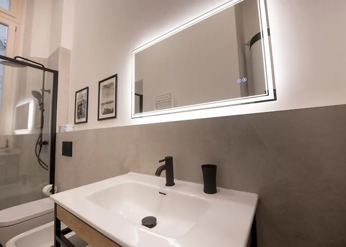 227 - Largo Zecca Luxury - Nel Cuore Del Centro Di *