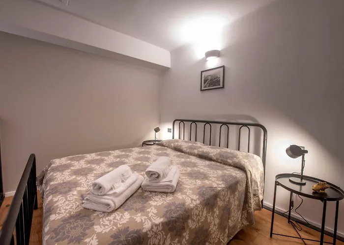 227 - Largo Zecca Luxury - Nel Cuore Del Centro Di * 제노바