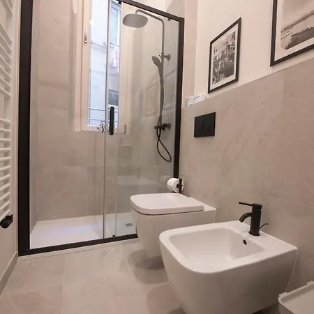 227 - Largo Zecca Luxury - Nel Cuore Del Centro Di 热那亚